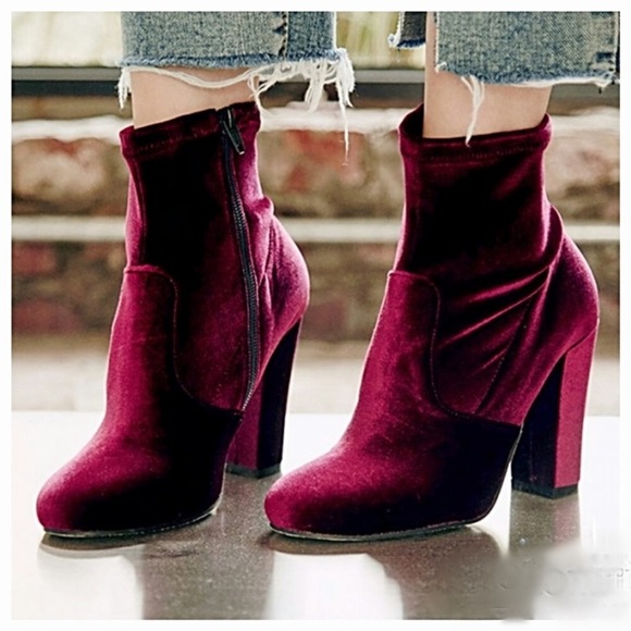 Gianni Bini Shoes - 🔥 Gianni Bini Velvet Booties 🔥